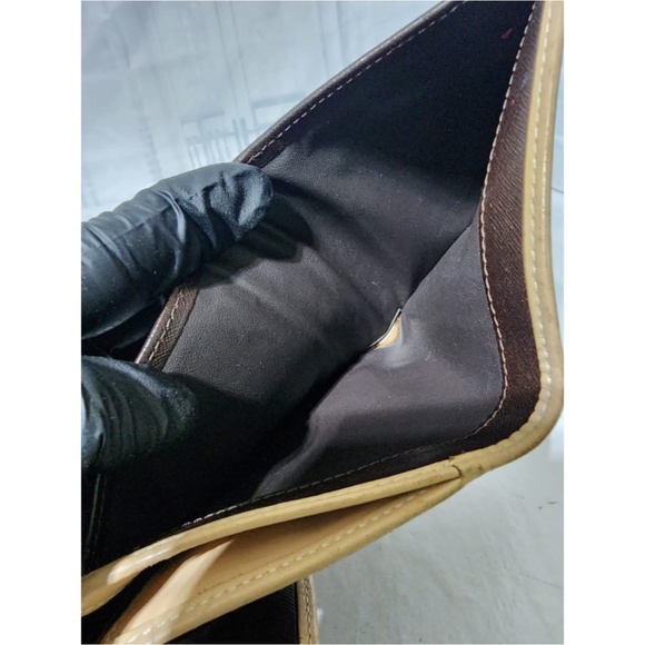 Authentic Celine Macadam Compact Wallet Beige/Brown - Picture 12 of 13